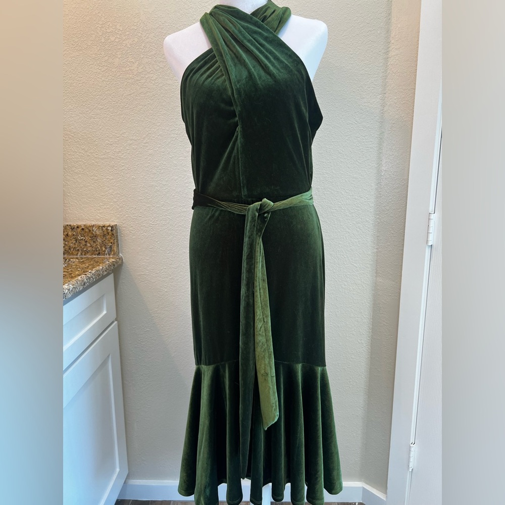 Taylor One Shoulder Green Velvet Dress